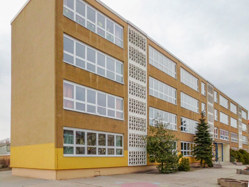 Grundschule „Am Ludwigsfeld“ däschler architekten & ingenieure